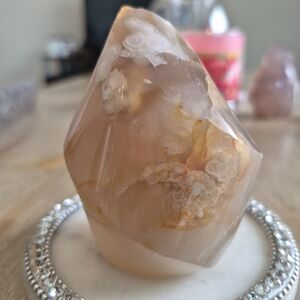 Elegant Cream Crystal Home Accent